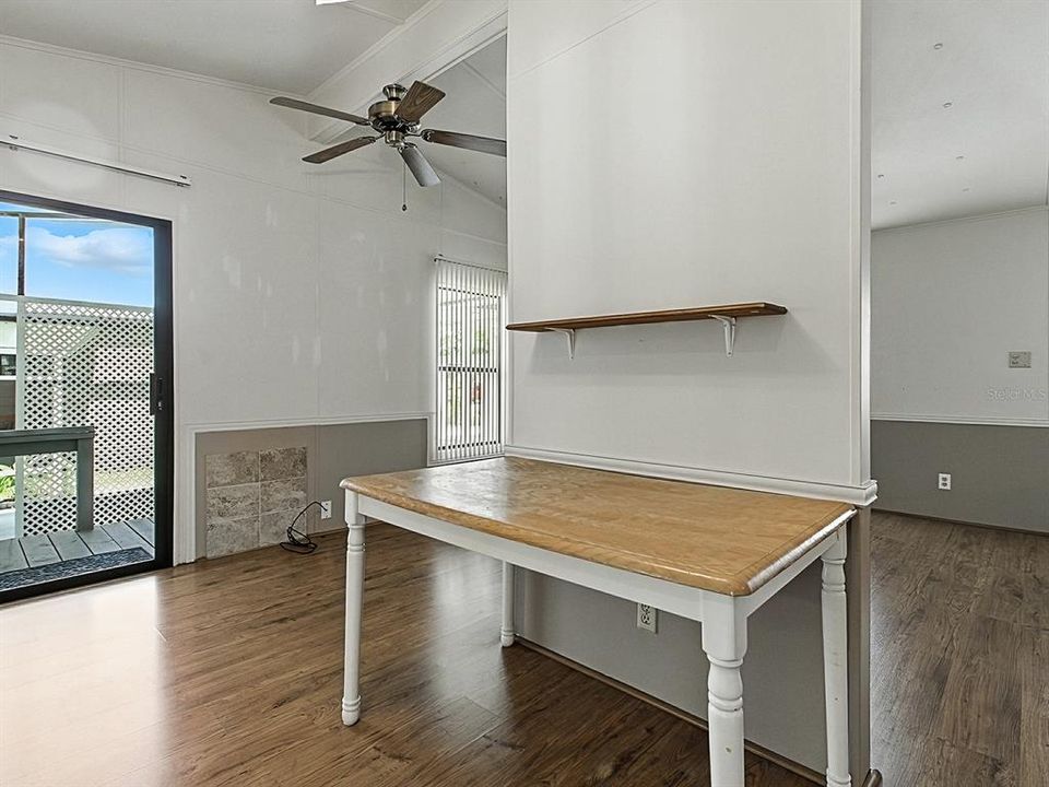 Activo con contrato: $120,000 (2 camas, 1 baños, 768 Pies cuadrados)