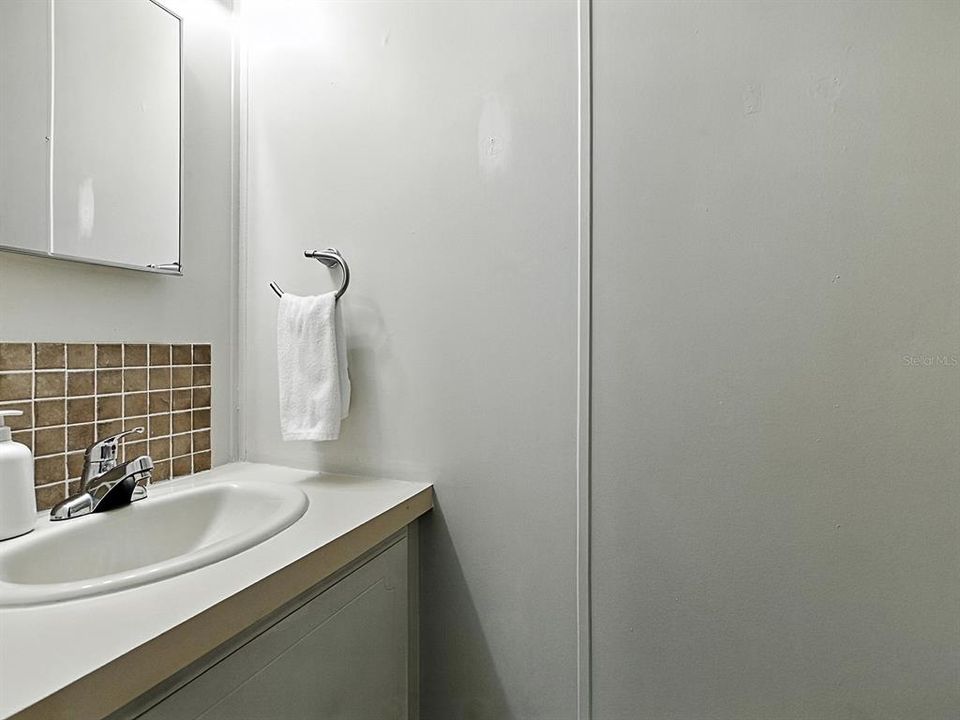 Activo con contrato: $120,000 (2 camas, 1 baños, 768 Pies cuadrados)