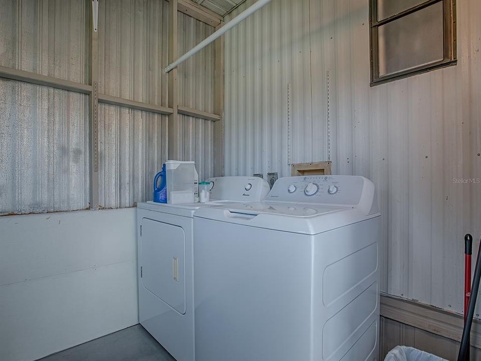 Activo con contrato: $120,000 (2 camas, 1 baños, 768 Pies cuadrados)