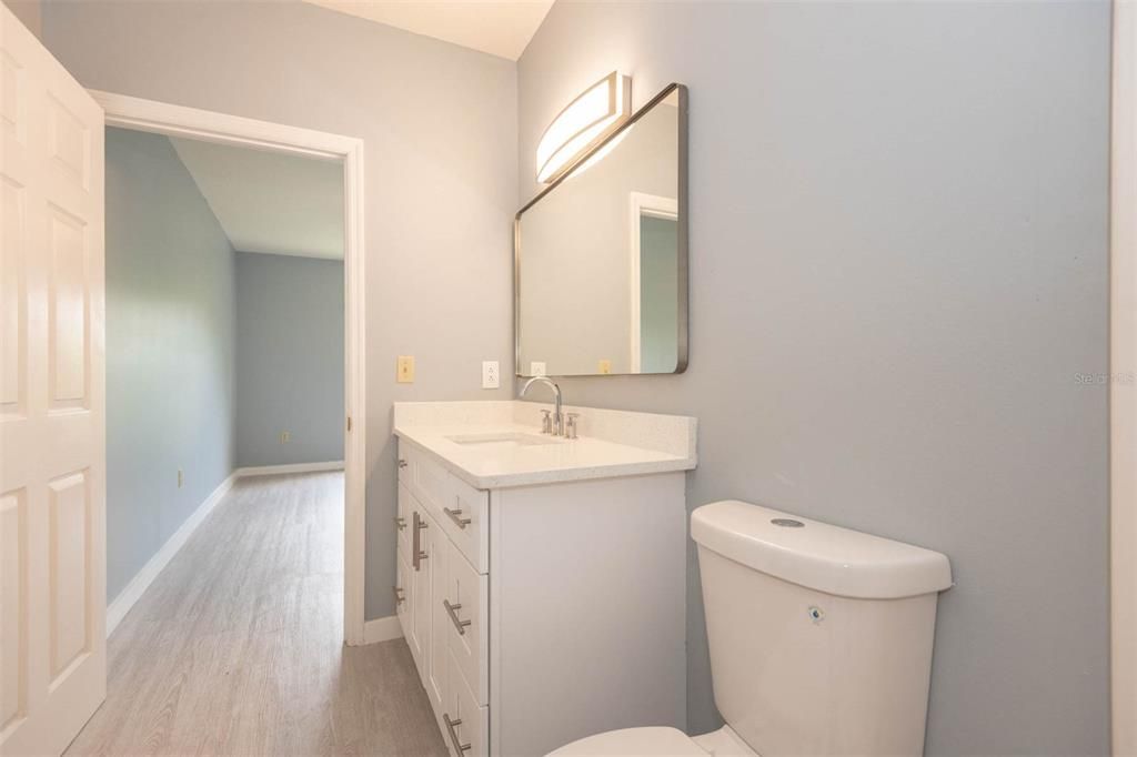 В аренду: $1,950 (2 спален, 2 ванн, 1010 Квадратных фут)