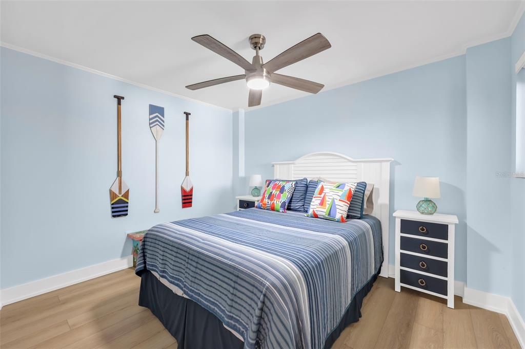 For Rent: $6,250 (2 beds, 2 baths, 850 Square Feet)