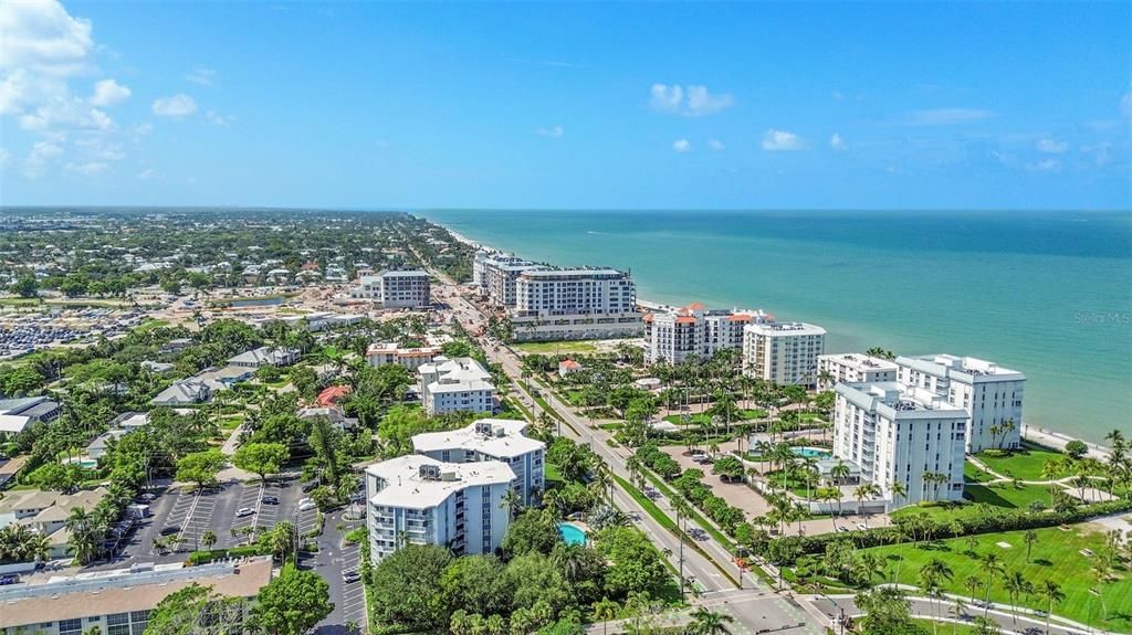 For Rent: $6,250 (2 beds, 2 baths, 850 Square Feet)