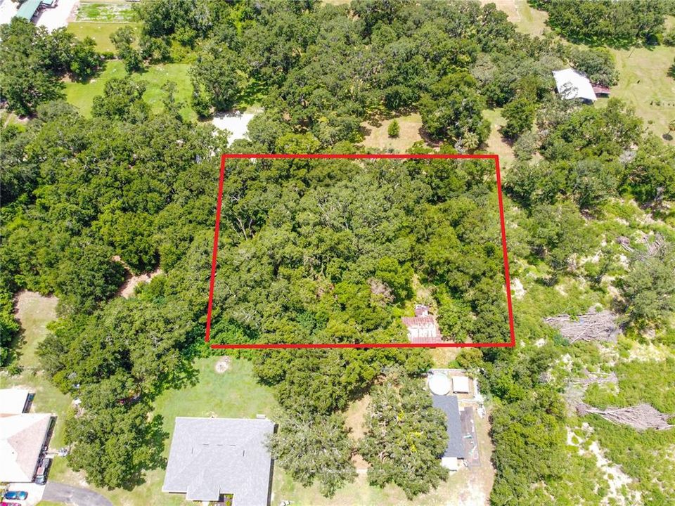 待售: $100,000 (1.04 acres)