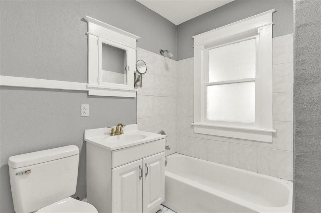 出租: $1,495 (3 贝兹, 2 浴室, 1280 平方英尺)