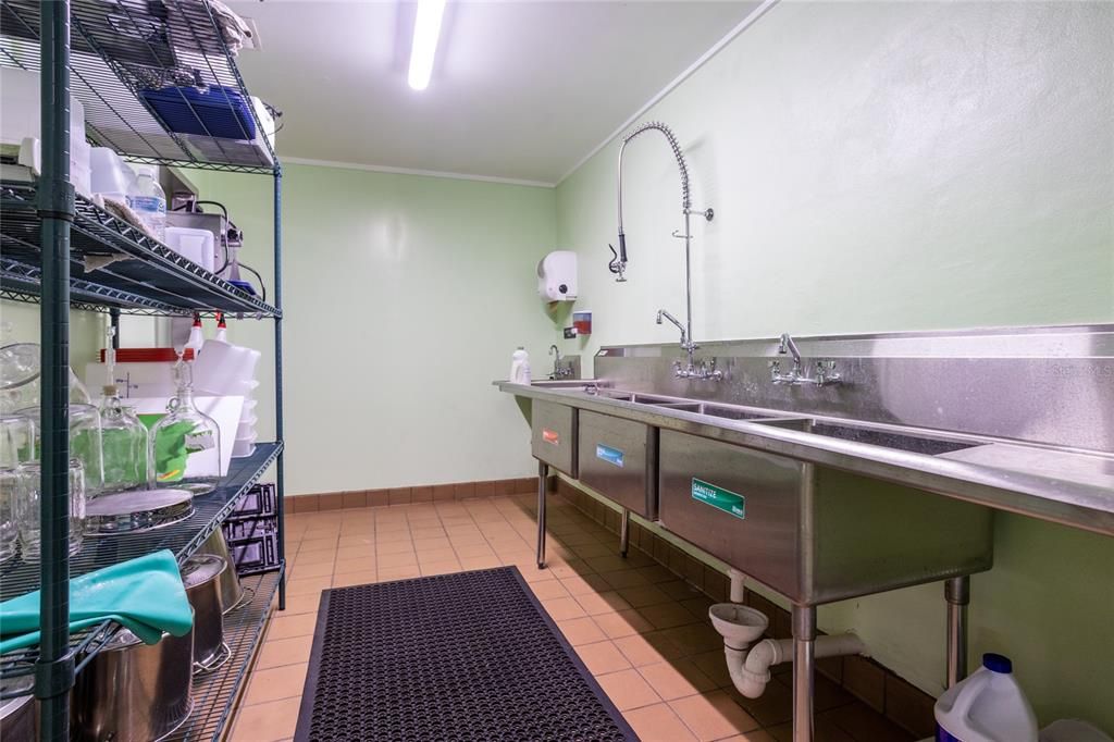 На продажу: $360,000 (0 спален, 0 ванн, 1500 Квадратных фут)