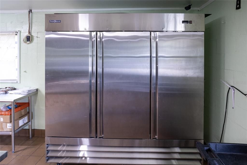 На продажу: $360,000 (0 спален, 0 ванн, 1500 Квадратных фут)