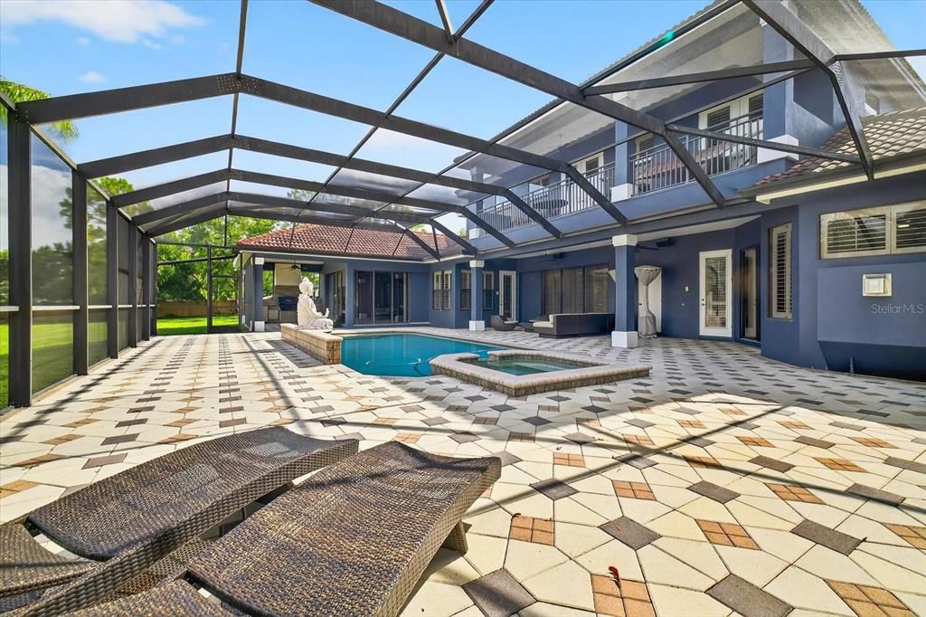 For Sale: $1,900,000 (5 beds, 5 baths, 5082 Square Feet)