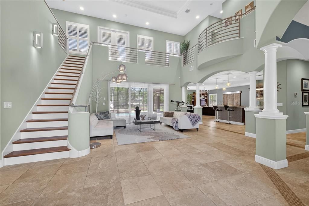 For Sale: $1,900,000 (5 beds, 5 baths, 5082 Square Feet)