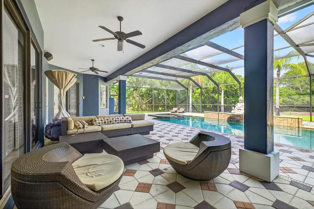 For Sale: $1,900,000 (5 beds, 5 baths, 5082 Square Feet)