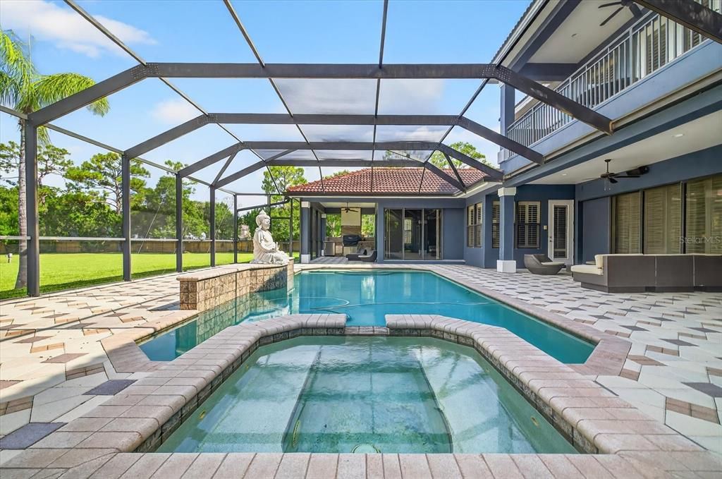 For Sale: $1,900,000 (5 beds, 5 baths, 5082 Square Feet)