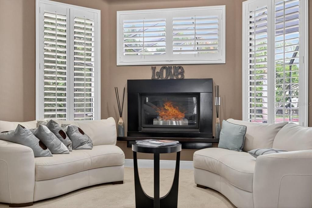 For Sale: $1,900,000 (5 beds, 5 baths, 5082 Square Feet)