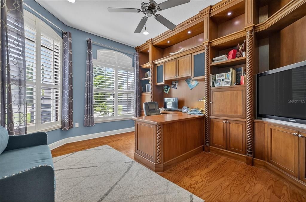 For Sale: $1,900,000 (5 beds, 5 baths, 5082 Square Feet)