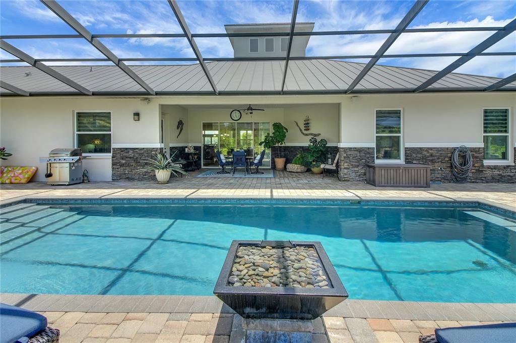 For Sale: $1,399,999 (4 beds, 3 baths, 2897 Square Feet)