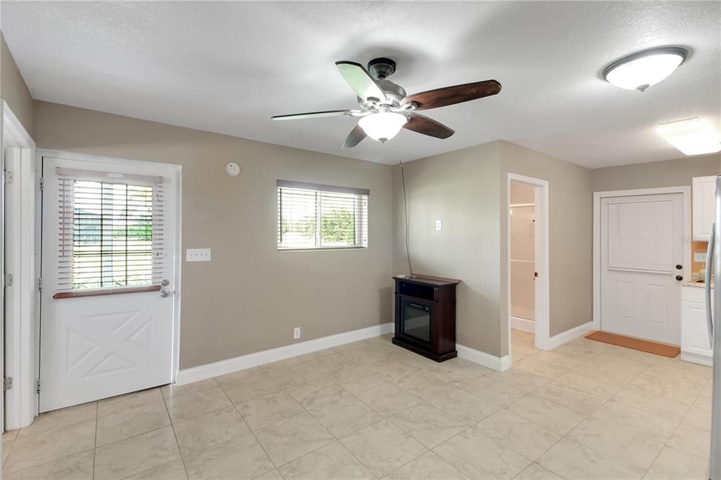 For Sale: $1,399,999 (4 beds, 3 baths, 2897 Square Feet)