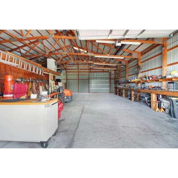 For Sale: $1,399,999 (4 beds, 3 baths, 2897 Square Feet)