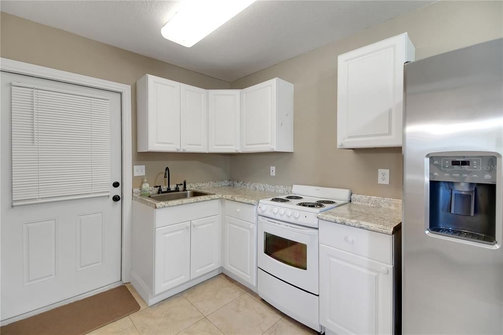 For Sale: $1,399,999 (4 beds, 3 baths, 2897 Square Feet)