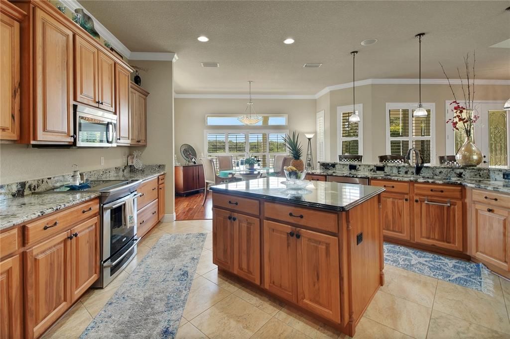 For Sale: $1,399,999 (4 beds, 3 baths, 2897 Square Feet)