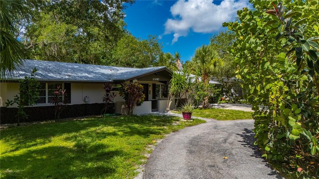 For Sale: $398,000 (3 beds, 0 baths, 2332 Square Feet)