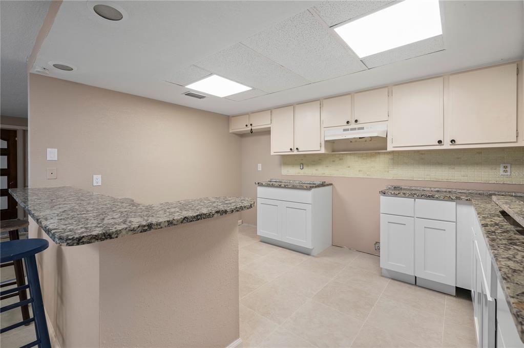 For Sale: $398,000 (3 beds, 0 baths, 2332 Square Feet)