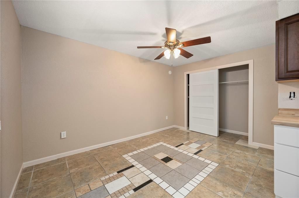 For Sale: $398,000 (3 beds, 0 baths, 2332 Square Feet)