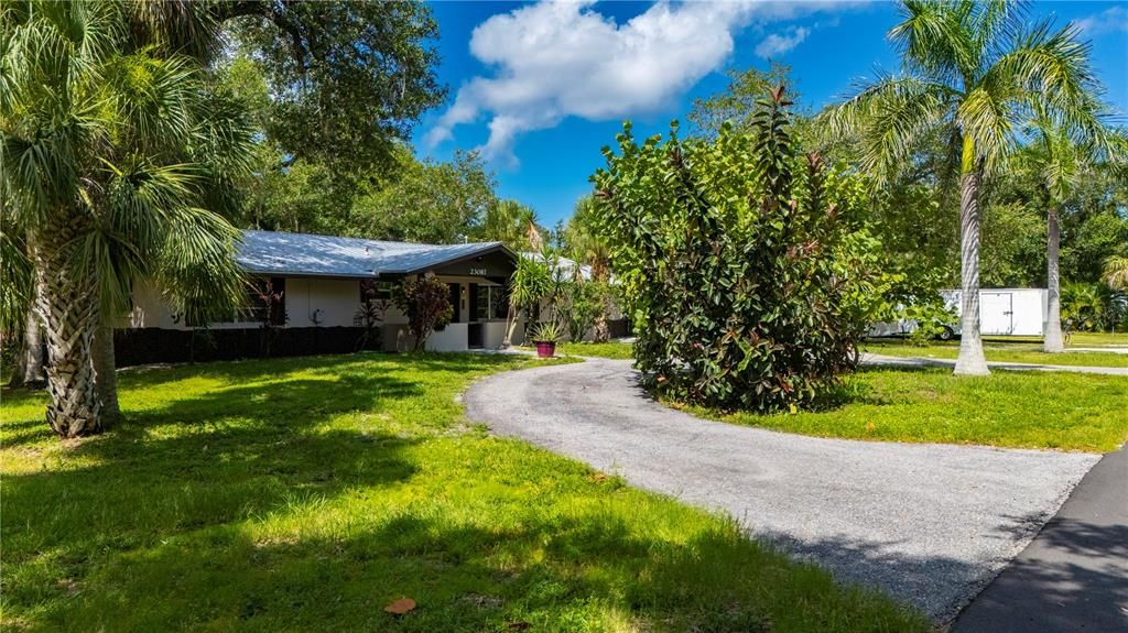 For Sale: $398,000 (3 beds, 0 baths, 2332 Square Feet)