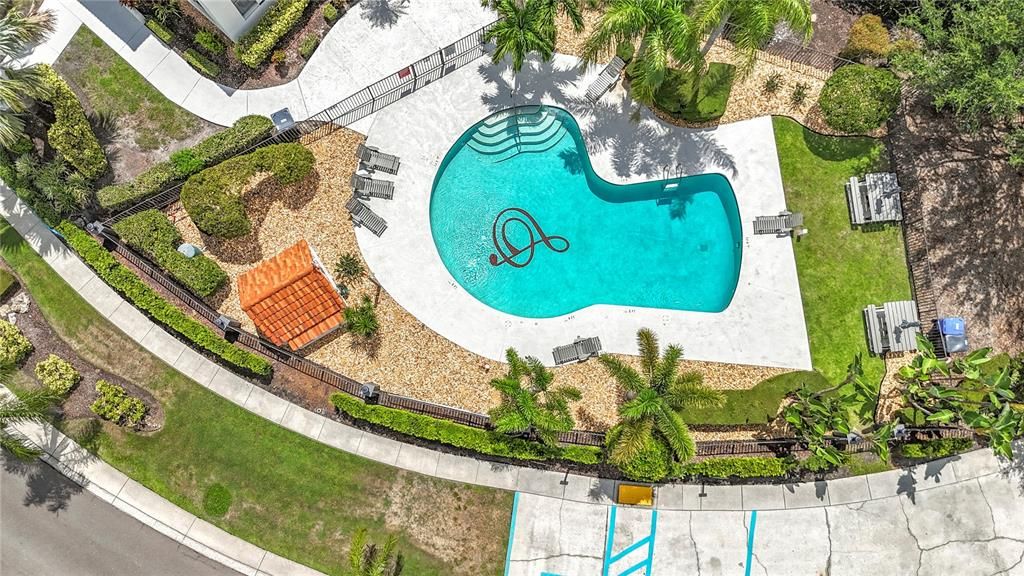 Activo con contrato: $400,000 (0.24 acres)