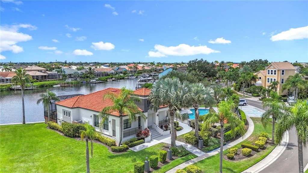 Activo con contrato: $400,000 (0.24 acres)