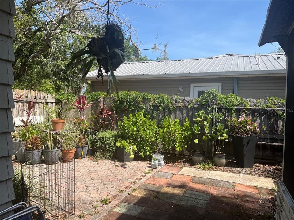 На продажу: $549,000 (3 спален, 2 ванн, 1494 Квадратных фут)