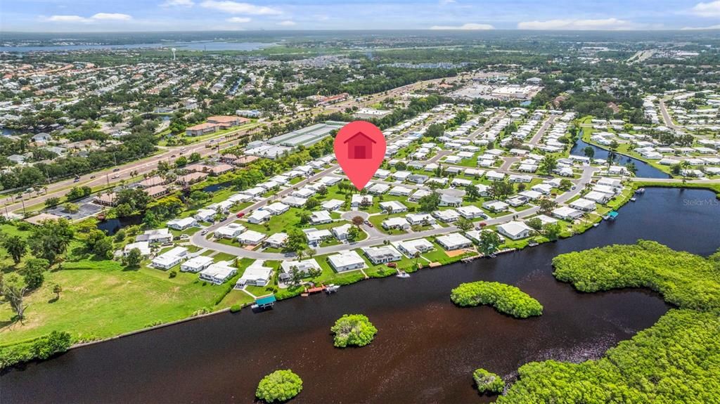 Active With Contract: $189,000 (2 beds, 2 baths, 1464 Square Feet)