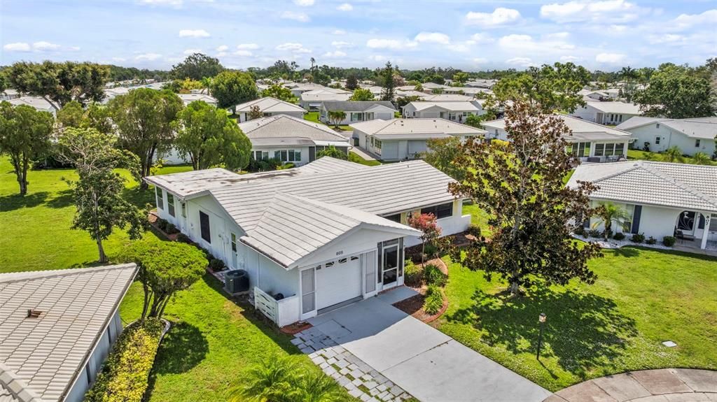 Active With Contract: $189,000 (2 beds, 2 baths, 1464 Square Feet)