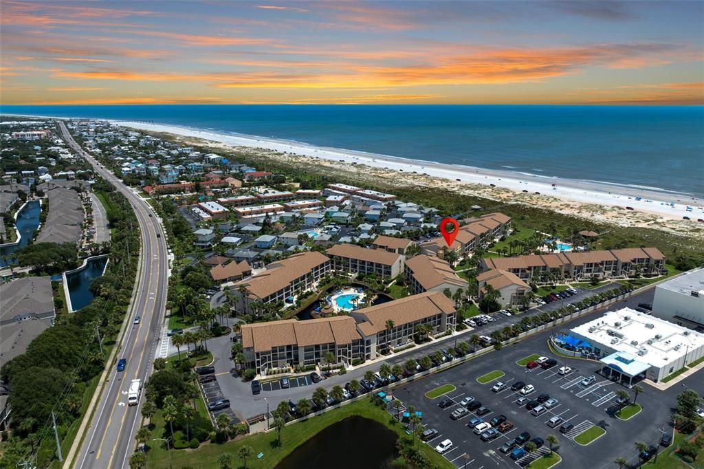 Recently Sold: $550,000 (3 beds, 2 baths, 1300 Square Feet)