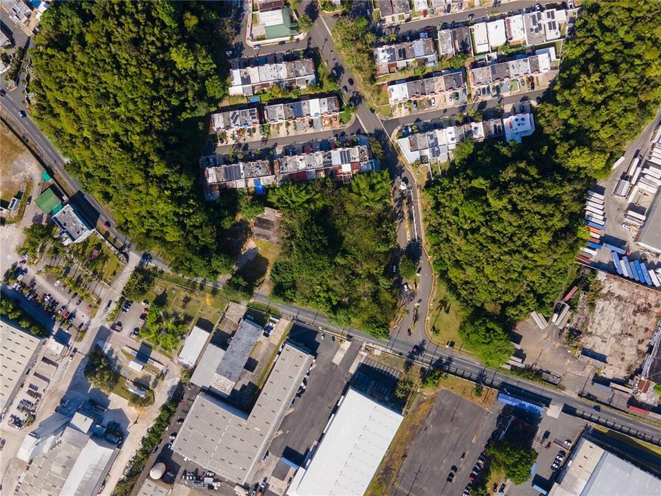 En Venta: $475,000 (1.78 acres)