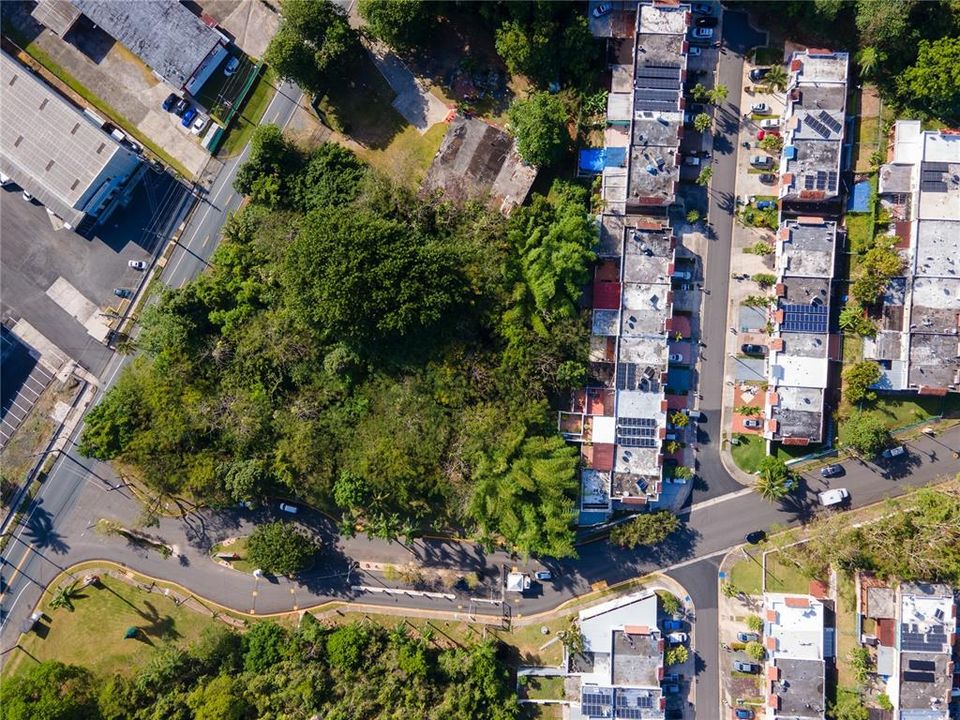 En Venta: $475,000 (1.78 acres)