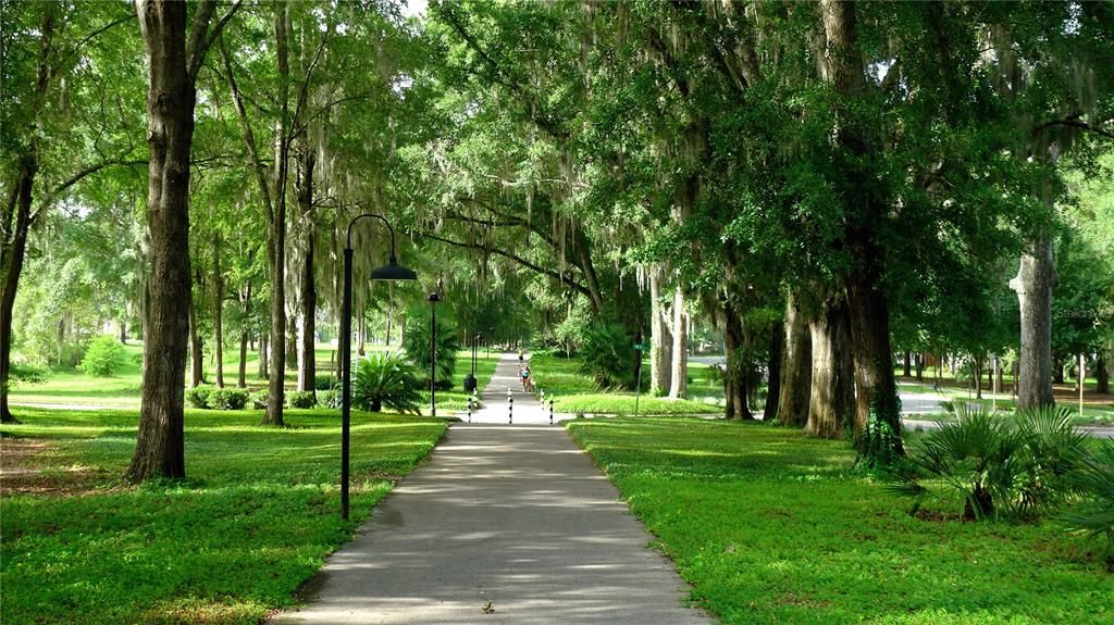 En Venta: $929,900 (4 camas, 3 baños, 2890 Pies cuadrados)