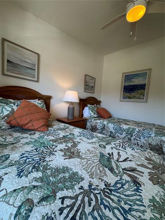 For Rent: $2,800 (2 beds, 2 baths, 975 Square Feet)