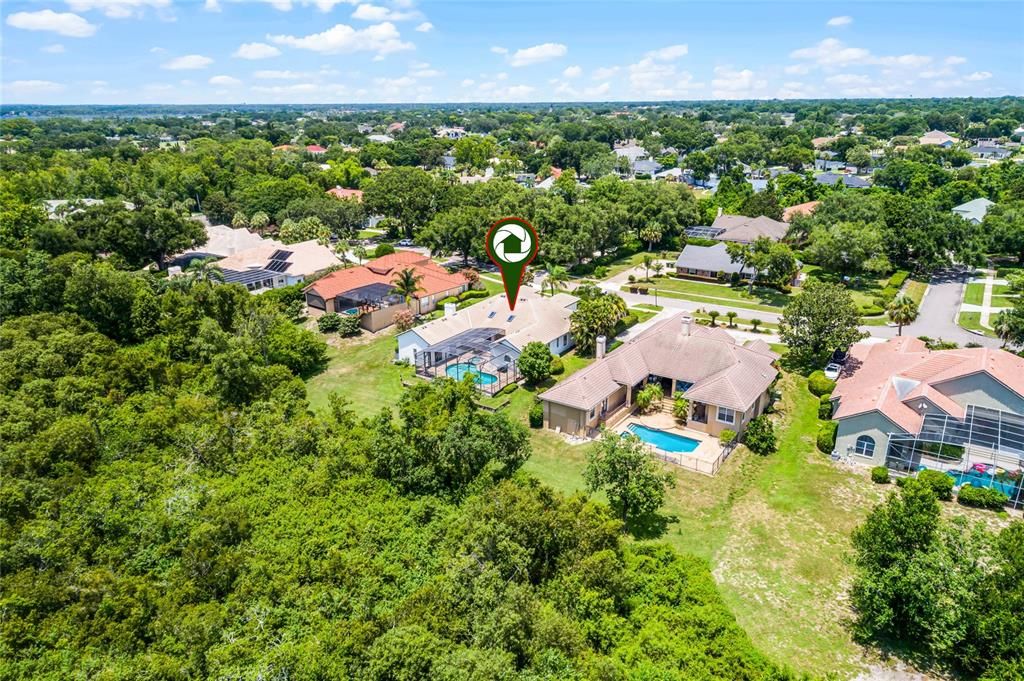 Под контрактом: $1,125,000 (4 спален, 3 ванн, 3318 Квадратных фут)