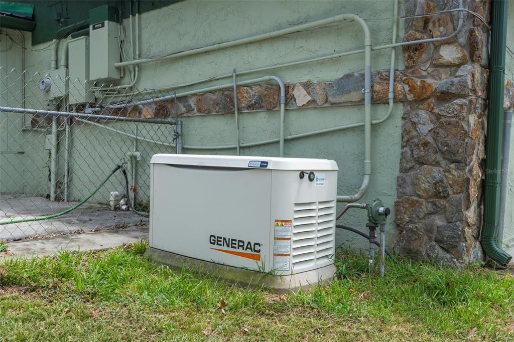 En Venta: $850,000 (3 camas, 2 baños, 3286 Pies cuadrados)