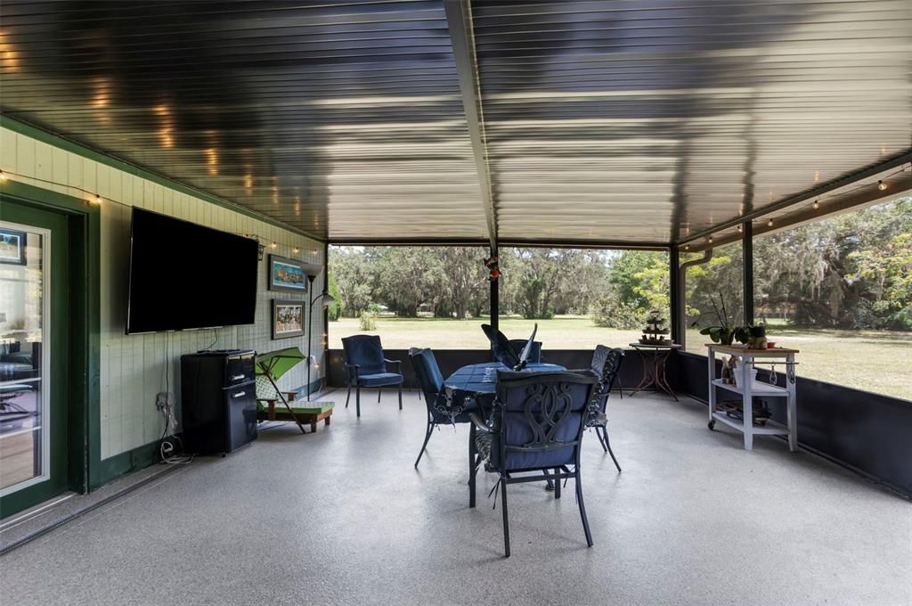 En Venta: $850,000 (3 camas, 2 baños, 3286 Pies cuadrados)