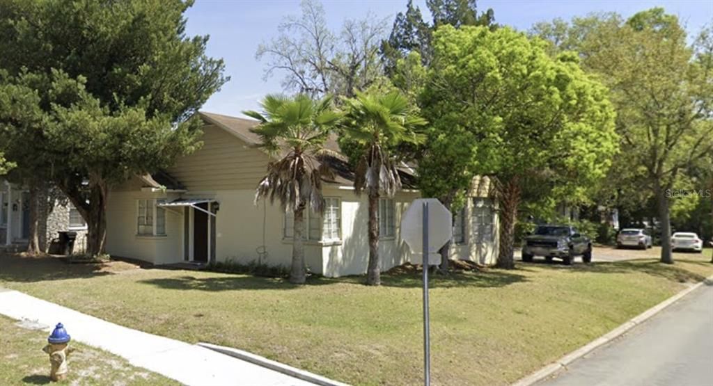 Vendido Recientemente: $480,000 (4 camas, 2 baños, 1627 Pies cuadrados)