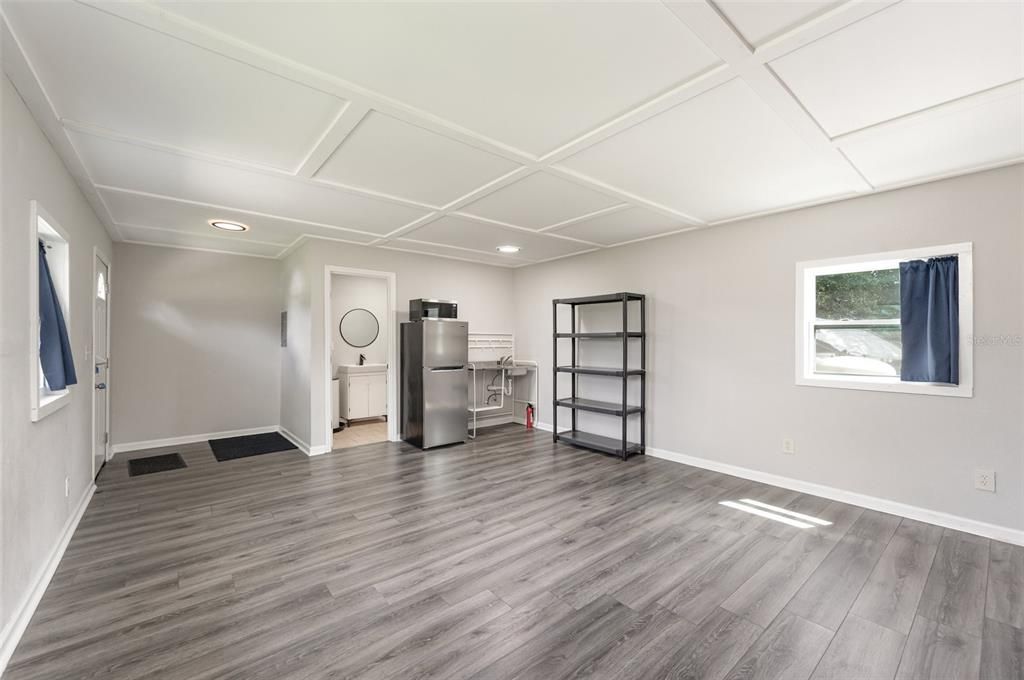 На продажу: $715,000 (4 спален, 2 ванн, 2540 Квадратных фут)