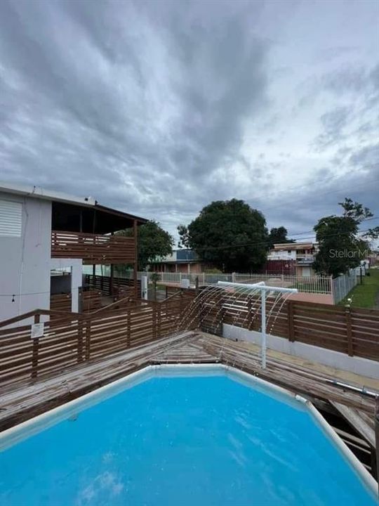 Active With Contract: $319,000 (4 beds, 2 baths, 2800 Square Feet)