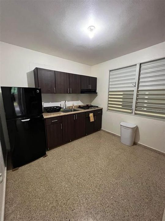 Active With Contract: $319,000 (4 beds, 2 baths, 2800 Square Feet)