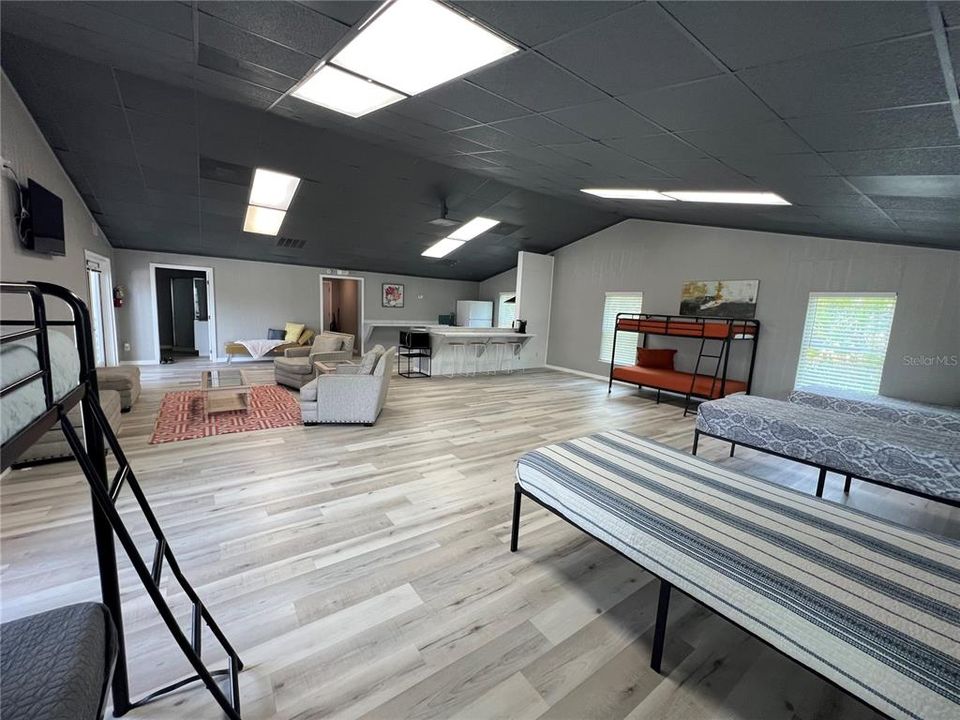 For Rent: $1,500 (1 beds, 2 baths, 1000 Square Feet)