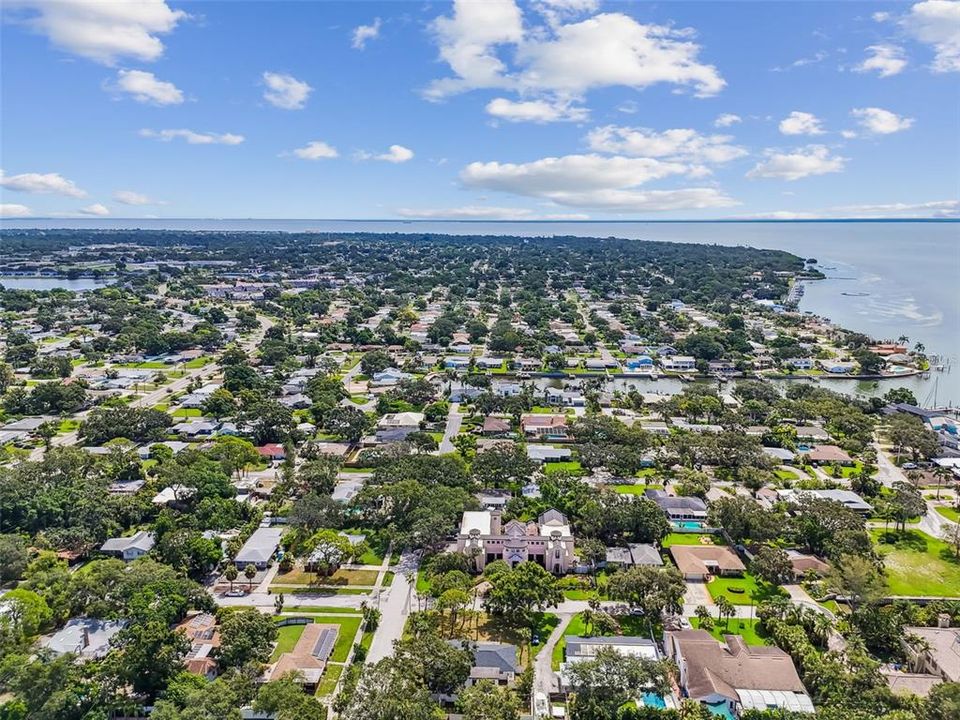 Active With Contract: $730,000 (4 beds, 3 baths, 2489 Square Feet)