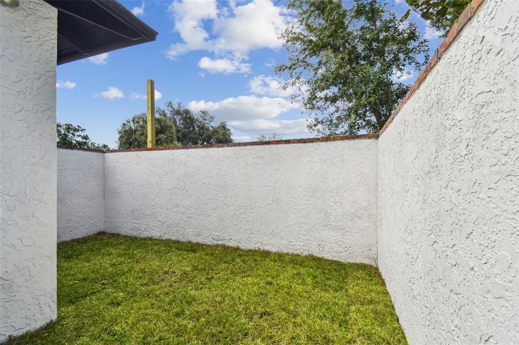 Active With Contract: $730,000 (4 beds, 3 baths, 2489 Square Feet)