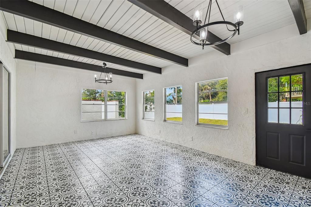 Active With Contract: $730,000 (4 beds, 3 baths, 2489 Square Feet)