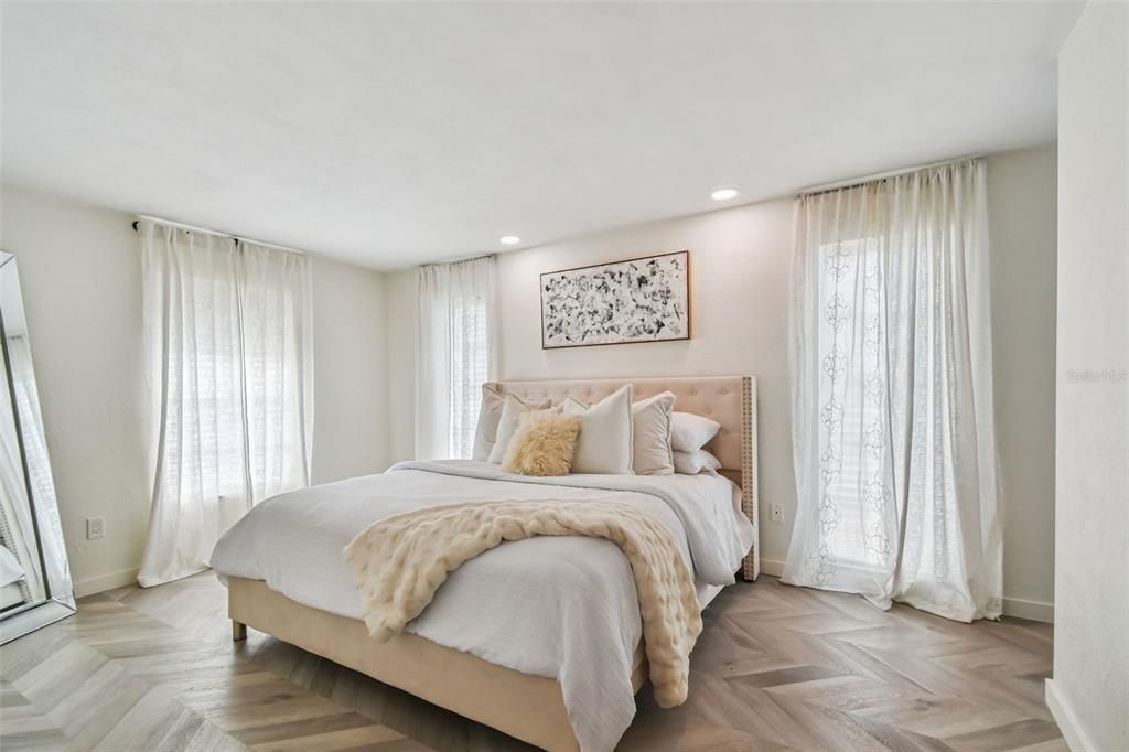 Active With Contract: $730,000 (4 beds, 3 baths, 2489 Square Feet)