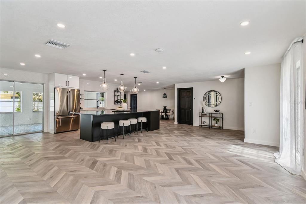 Active With Contract: $730,000 (4 beds, 3 baths, 2489 Square Feet)