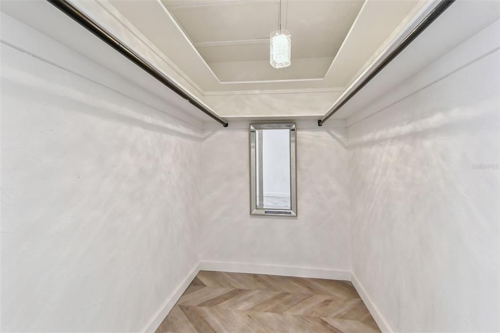 Active With Contract: $730,000 (4 beds, 3 baths, 2489 Square Feet)