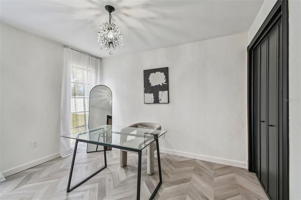 Active With Contract: $730,000 (4 beds, 3 baths, 2489 Square Feet)